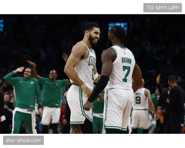 马祖拉侧翼军团赋能：凯尔特人角色球员系统融入体系